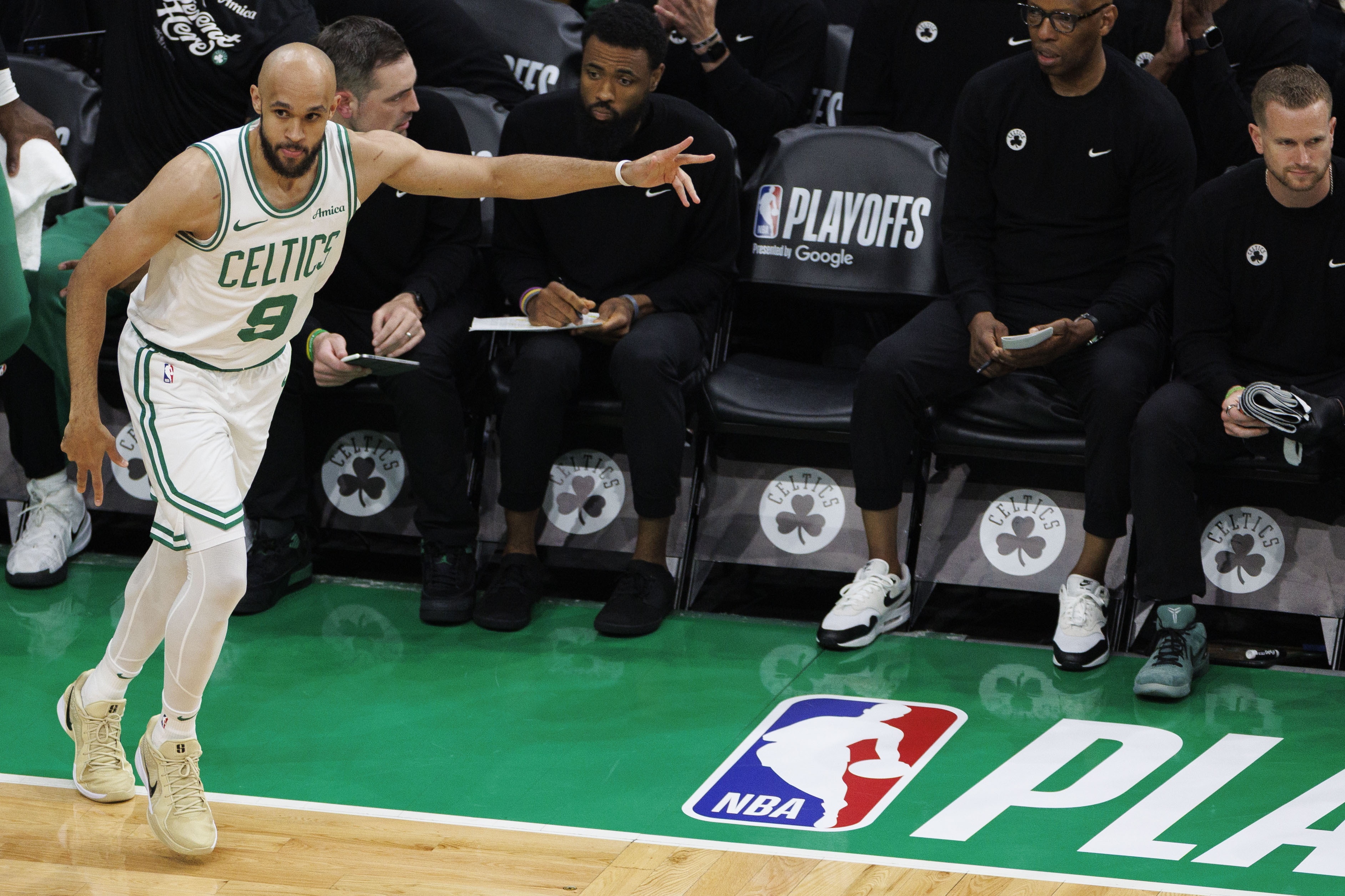 足球比分-身高不足1米96送出500帽！怀特成历史第4人 场均盖帽后卫历史第1