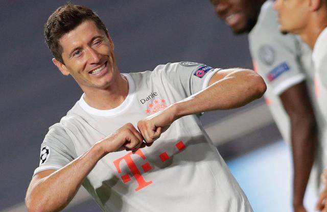 1648164697027060737.jpg fa61b5d3-0c4e-412d-83a3-46f4ad153944.jpg