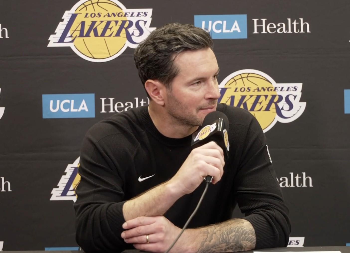 足球预测-雷迪克：东契奇绝杀是个伟大的时刻；从没见过詹姆斯如此飞身救球